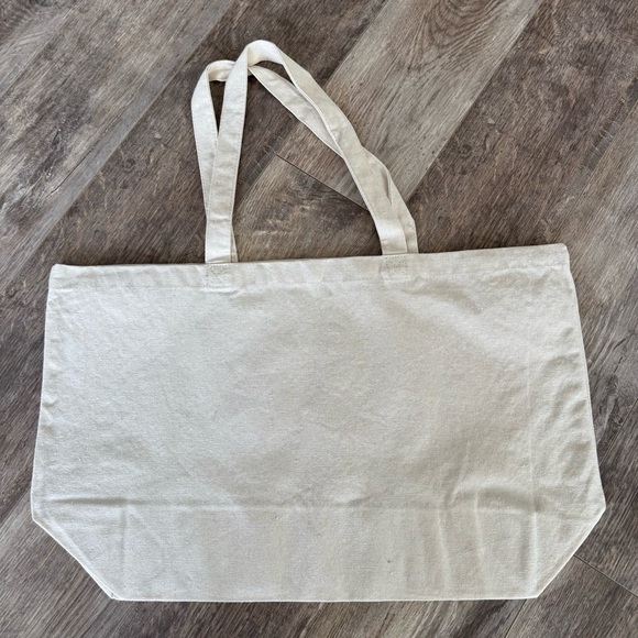 NWOT! Sezane Limited Edition Mon Amour Red Heart Canvas Cream Ecru Tote Bag - Picture 4 of 5